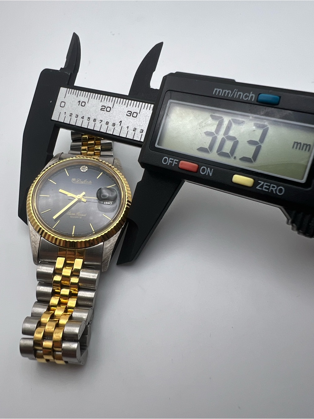 Lucien piccard Two-Tone Black Dial Wristwatch with Date Window - Picture 7 of 7